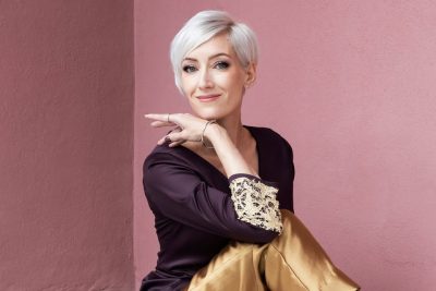 Faktasta fiktioksi – Kirjailija Merja Mäen romaanien taustoista ja toteutuksista